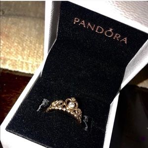 Pandora Ring